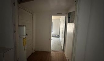 1116 S Barrington Ave, Los Angeles, CA 90049