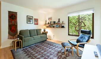 2 Haverhill Ct, Ann Arbor, MI 48105