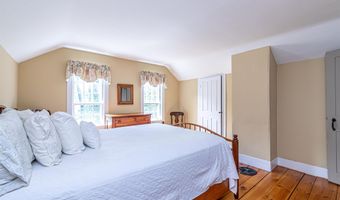13 Courthouse Rd, Amherst, NH 03031
