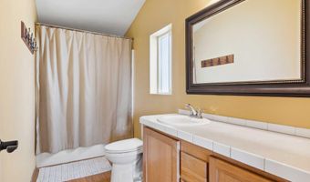 20474 N Main St, Carey, ID 83320