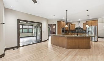 45 Burnette Dr, Antioch, IL 60002