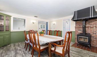 78 South Rd, Colchester, CT 06415