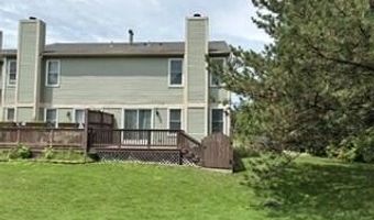 671 Liberty Pointe Dr, Ann Arbor, MI 48103