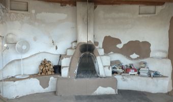 148 Starr Rd, Carson, NM 87517