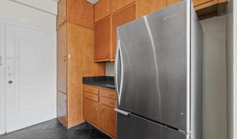2737 DEVONSHIRE Pl NW 110, Washington, DC 20008