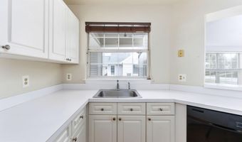 45091 BRAE Ter 203, Ashburn, VA 20147