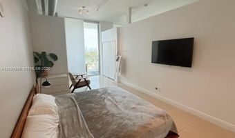 3029 NE 188th St 822, Aventura, FL 33180