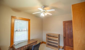317 E Lucas St, Algona, IA 50511