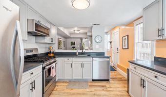 313 N PAYNE St, Alexandria, VA 22314