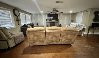 1807 W Centre Ave, Artesia, NM 88210