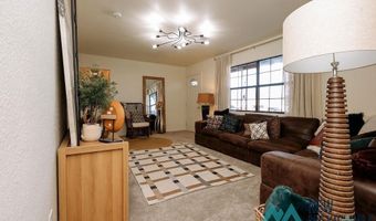 109 N Tenth St, Carlsbad, NM 88220