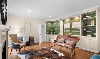 1 Harbor View Dr, Newport, RI 02840