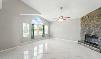 257 JASMINE St, Atlantic Beach, FL 32233