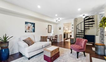 1295 Lake Shore Dr 206 B, Columbus, OH 43204