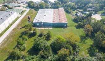909 C St, Barling, AR 72923