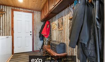 30 Pioneer Rd, Buffalo, WY 82834