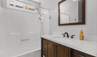 17288 Sabiana Dr, Anderson, CA 96007