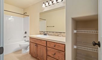 17515 SW VANGUARD Ln, Beaverton, OR 97007