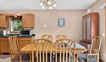 80 Old Shannock Rd, Charlestown, RI 02813