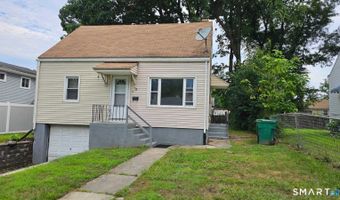 98 E Burnham St, Bloomfield, CT 06002
