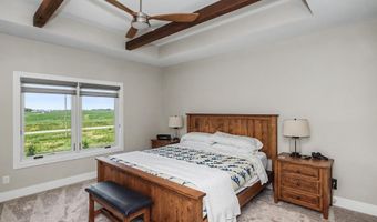50181 Prairie Point Ct, Ames, IA 50014