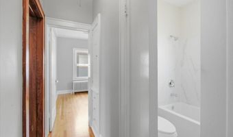 16 Roosevelt St, Albany, NY 12206