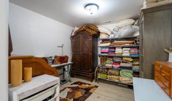 944 W Foothill Dr, Apple Valley, UT 84737