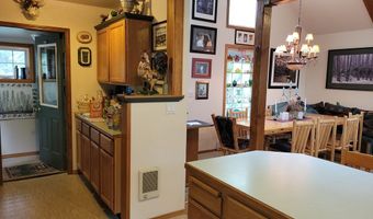 10 Badger Hollow Rd, Cascade, ID 83611