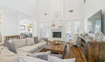 203 Links Ct, Aledo, TX 76008