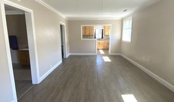 543 SPRUCE St, Brookings, OR 97415