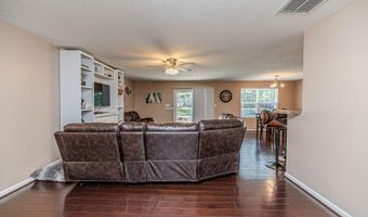 1210 Pee Dee Rd, Aberdeen, NC 28315