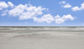 2003 SEMINOLE Rd 2003, Atlantic Beach, FL 32233