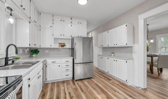 1028 Dearborn St, Augusta, KS 67010