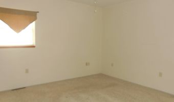 941 S 1st St, Albion, NE 68620