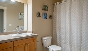 21022 JENNY MARIE Ln, Aurora, OR 97002