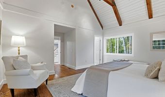 136 Goose Hill Rd, Chester, CT 06412