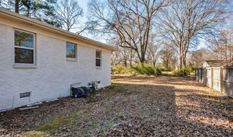 201 College St, Batesville, MS 38606