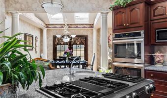 90 Putnam Pike, Johnston, RI 02919