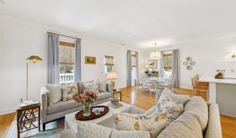 1711 Duke St, Beaufort, SC 29902