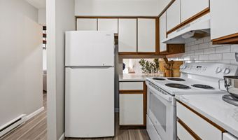 426 Emmett St APT N, Bristol, CT 06010