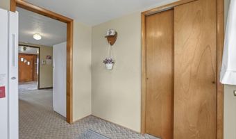 300 Halderman St, Amanda, OH 43102