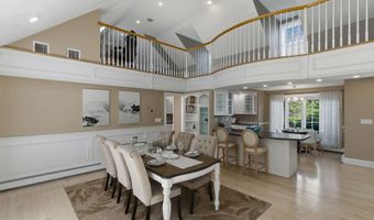 276 N Amherst Rd, Bedford, NH 03110