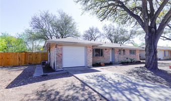 1108 N Woodlawn Dr, Alice, TX 78332