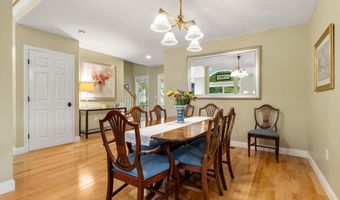 34 Turnberry Rd 34, Bourne, MA 02532