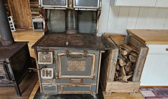 MR11 L35 Burbank Hill Road, Avon, ME 04966