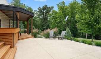500 36th St NW, Austin, MN 55912