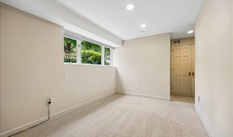 5030 ALTA VISTA Rd, Bethesda, MD 20814