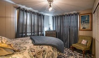 352 Coles Point Rd, Batesville, MS 38606