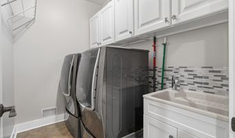 6681 Wood Hollow Ct, Allendale, MI 49401