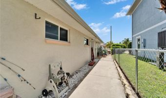 6334 COCOA Ln, Apollo Beach, FL 33572